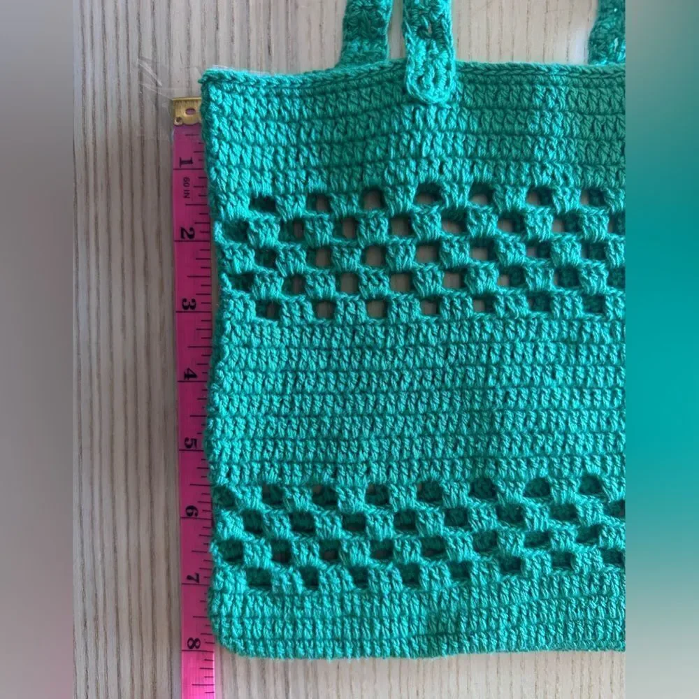 Venessa Arizaga Art Crochet Tote in Green NWOT
